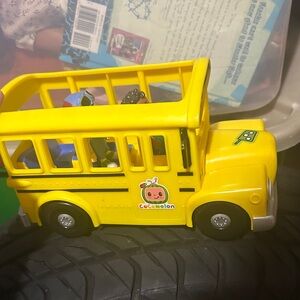 CocomelonYellow School Bus Toy